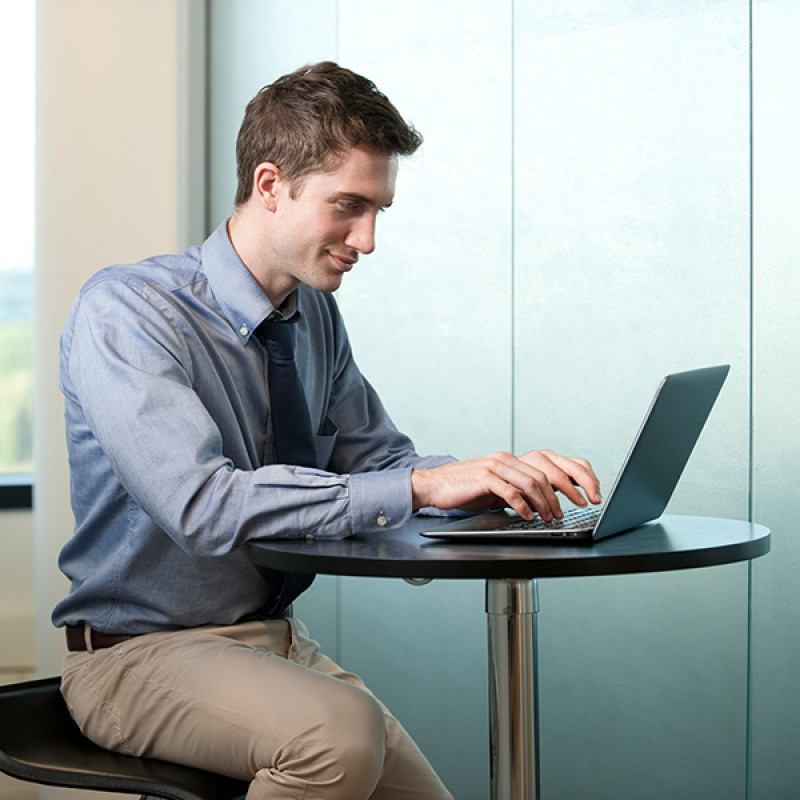 Podstawka chłodząca pod laptopa KENSINGTON SmartFit™ Easy Riser™, do 17", czarna