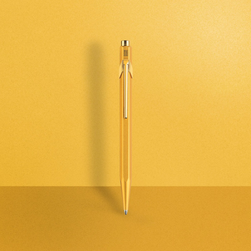 Długopis CARAN D'ACHE 849 Goldbar, M, w pudełku, złoty