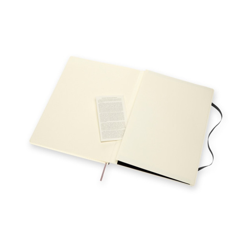 Notes MOLESKINE Classic A4 (21x29,7 cm) w kratkę, miękka oprawa, 192 strony, czarny