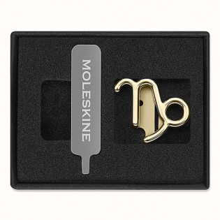 Przypinka MOLESKINE, koziorożec, złota