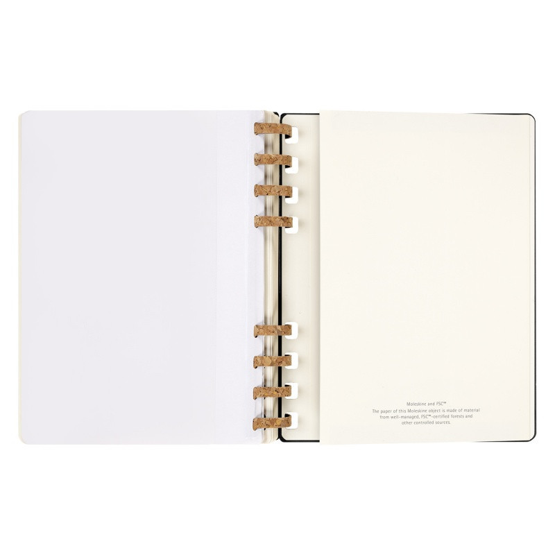 Kalendarz akademicki na spirali MOLESKINE lip 23 - cze 2024, XL, twarda oprawa, czarny