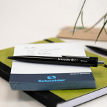 Długopis automatyczny SCHNEIDER K1 , M, czerwony