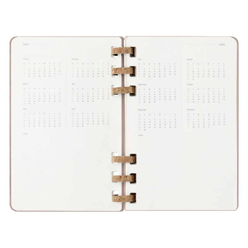 Kalendarz tygodniowy i miesięczny na spirali MOLESKINE 2025, 12M, L, twarda oprawa, 13x21cm, crush almond