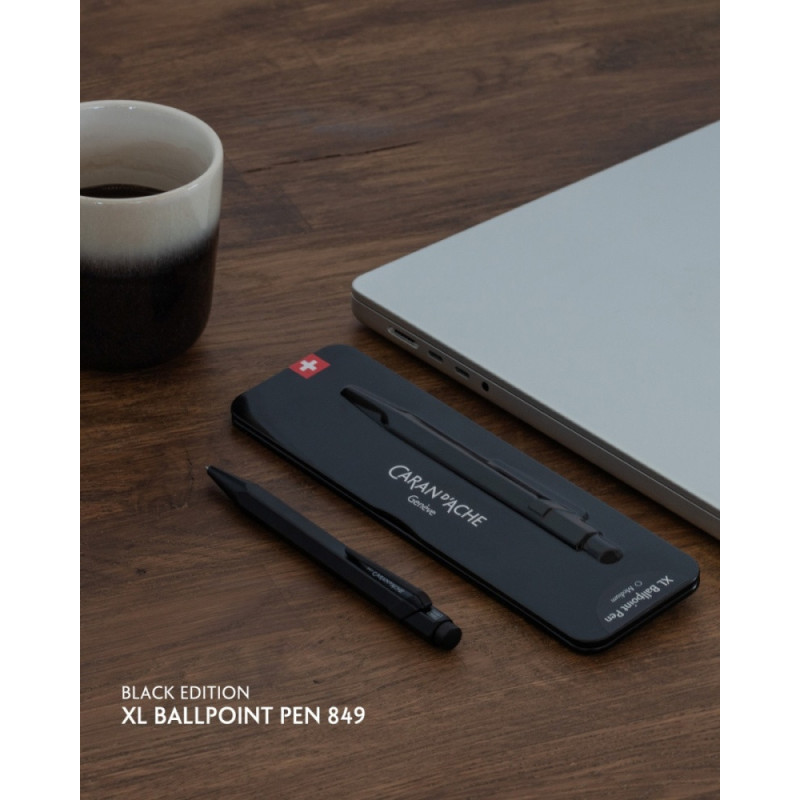 Długopis CARAN D'ACHE 849 XL, Black Code, czarny