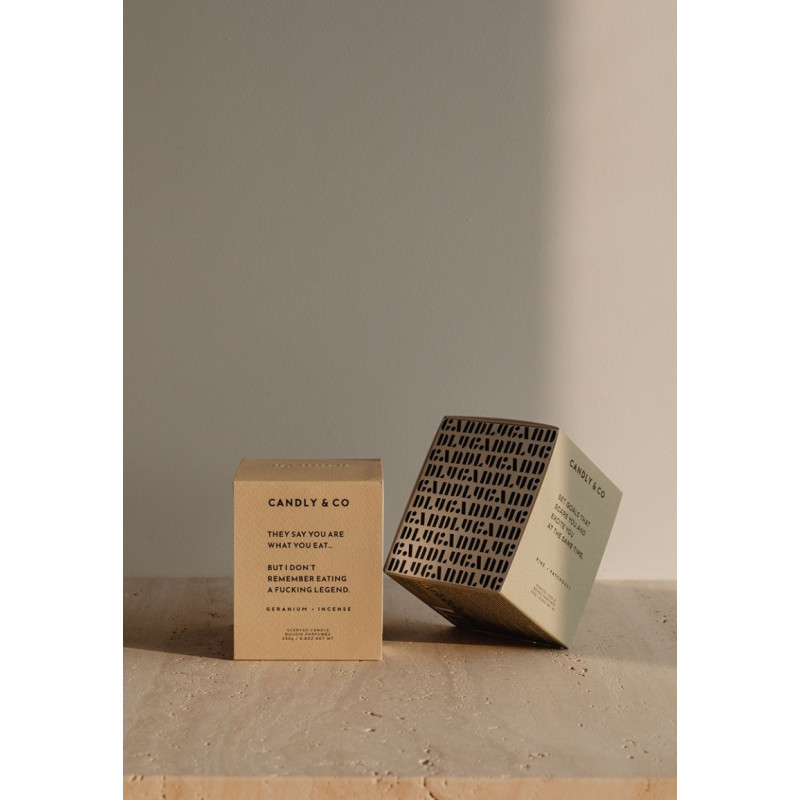 Świeca sojowa w szkle CANDLY&CO, They Say You Are What You, zapach No.1, 250g