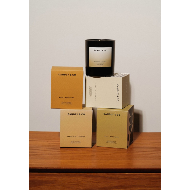 Świeca sojowa w szkle CANDLY&CO, bez cytatu, zapach No.4, 250g