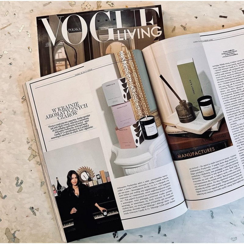 Świeca sojowa w szkle CANDLY&CO, Go Where You Feel Most, zapach No.5, 250g