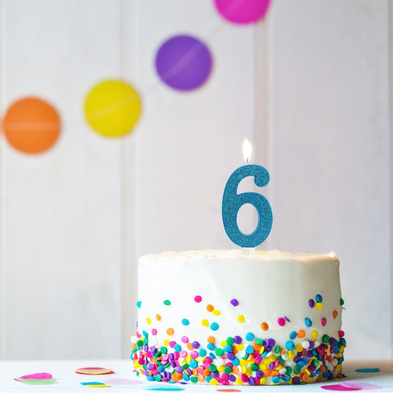 Świeczka urodzinowa TRENDHAUS Birthday Fun maxi, brokatowa, cyfra 6, mix kolorów