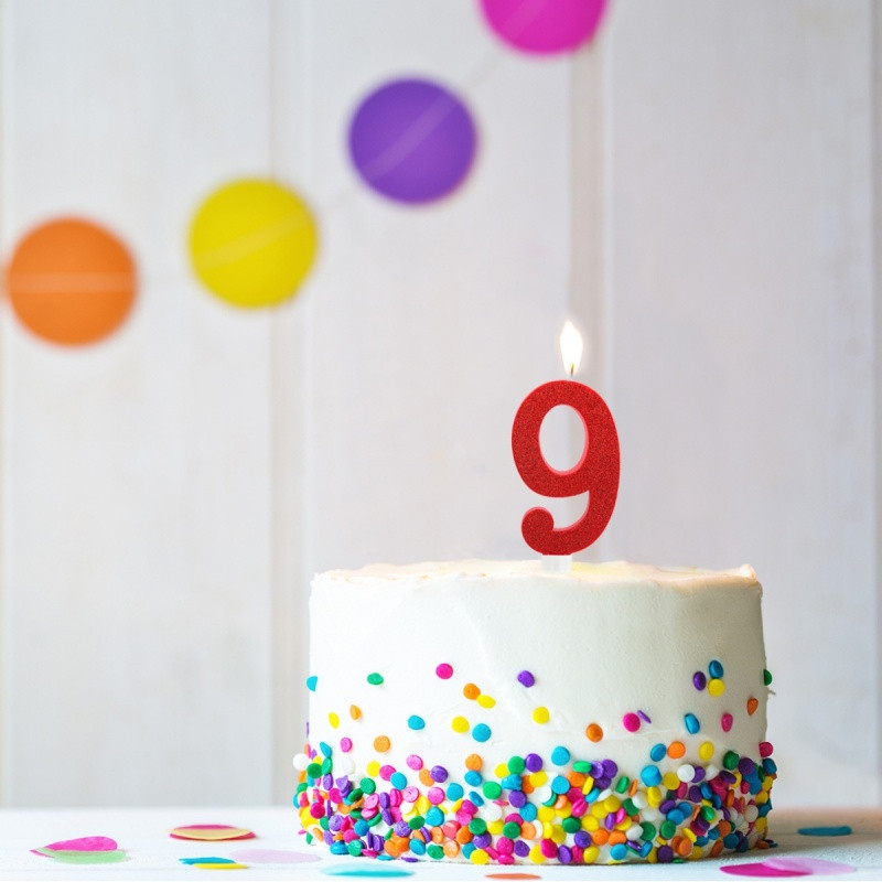Świeczka urodzinowa TRENDHAUS Birthday Fun maxi, brokatowa, cyfra 9, mix kolorów