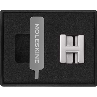 Przypinka MOLESKINE H, srebrna