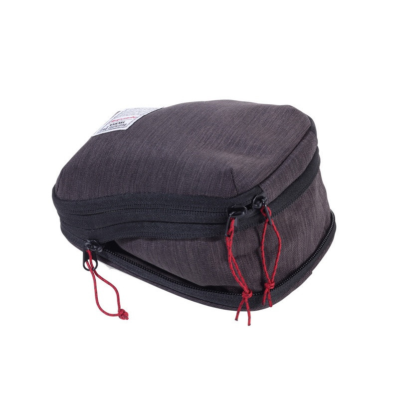 Poduszka TROIKA Business Travel Pillow, w etui, czarno-szary