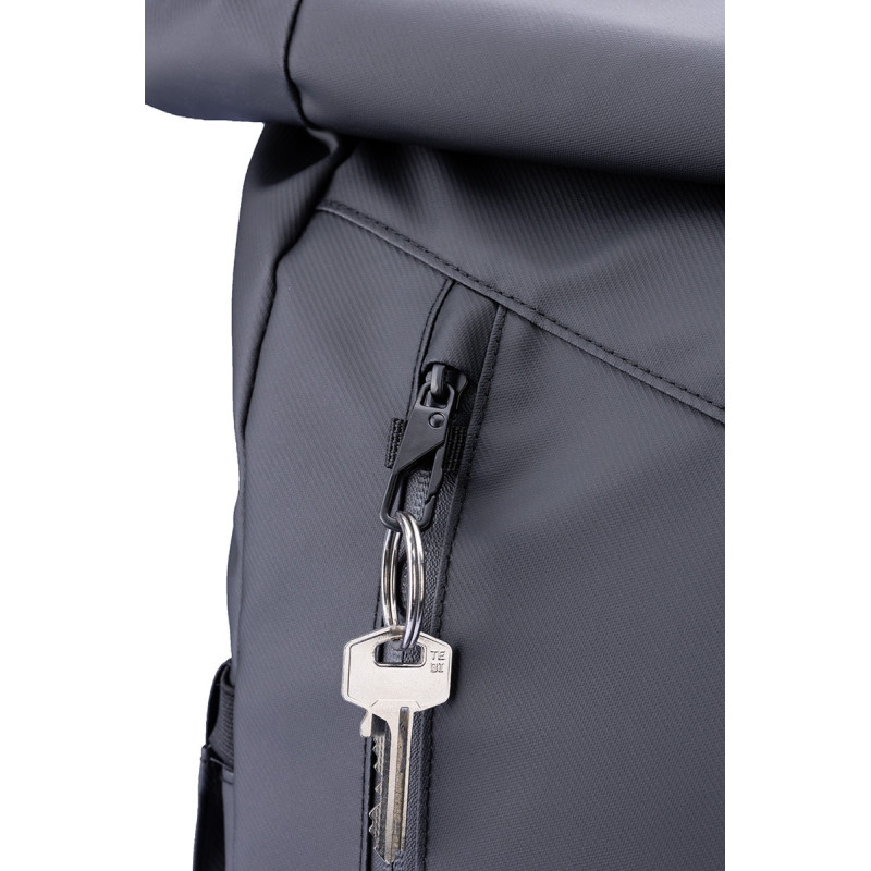 Plecak rolowany TROIKA Black Roll Top, czarny