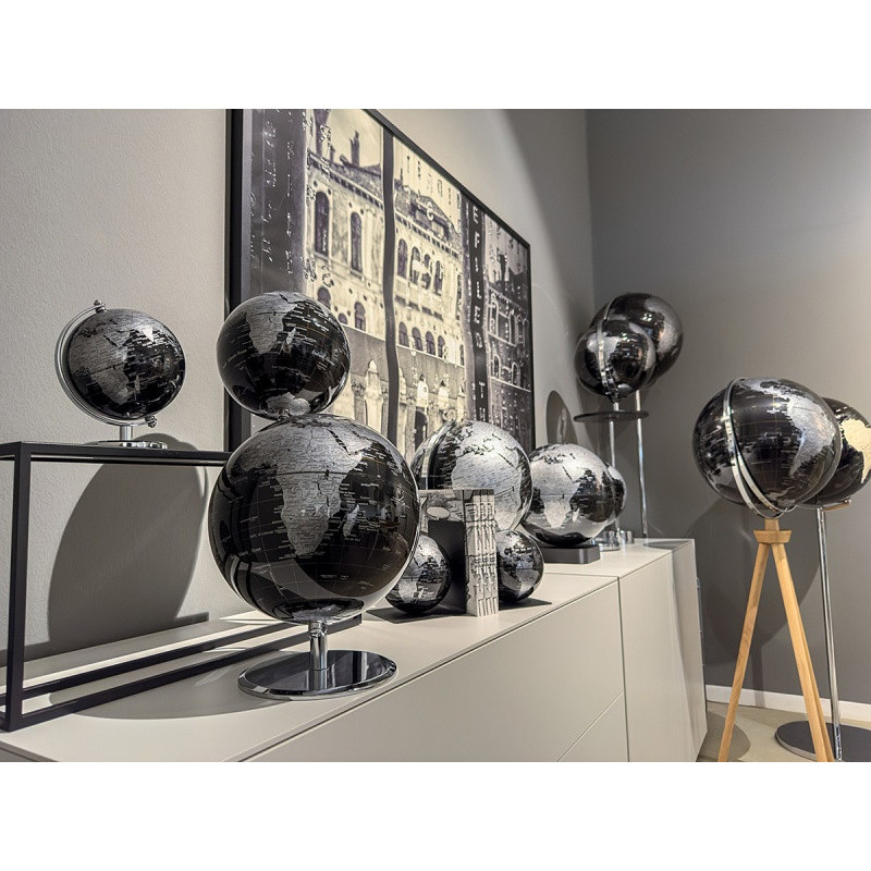 Globus TROIKA Terra Light, śr. 25cm, metalowa podstawa, czarno-srebrny