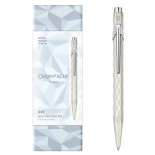 Długopis CARAN D’ACHE 849 XMAS25 Alpine Frost, w pudełku, biały