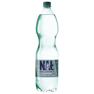 Woda mineralna NAŁĘCZOWIANKA, mocny gaz, 1,5l, kau