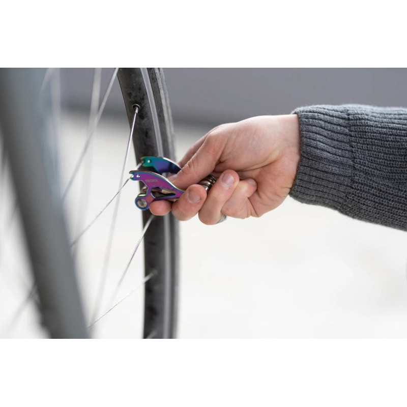 Narzędzie wielofunkcyjne do rowerów TROIKA Bike Multitool, 18 funkcji, opalizujący