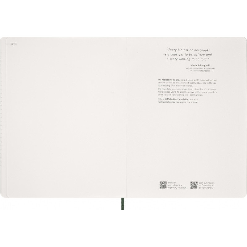 Kalendarz tygodniowy wertykalny MOLESKINE 2027, 13M, XXL, 23,5x38cm, miękka oprawa, myrtle green