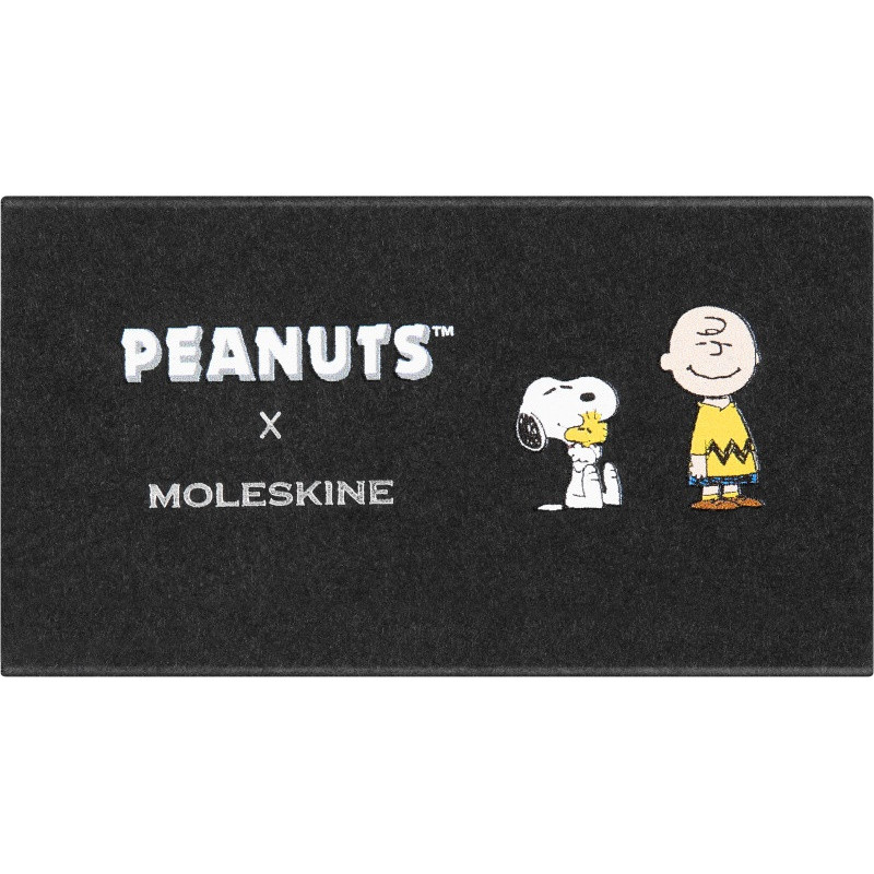 Zestaw MOLESKINE Peanuts, edycja limitowana: 2 przypinki + notes Snoopy & Charlie