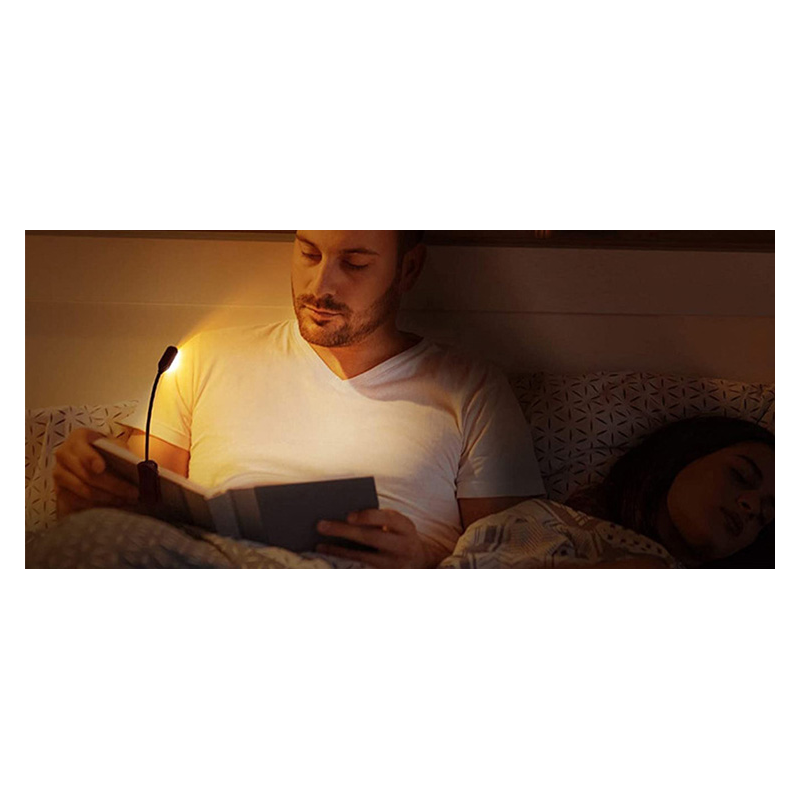 Lampka LED nocna z klipsem na książkę USB czarna